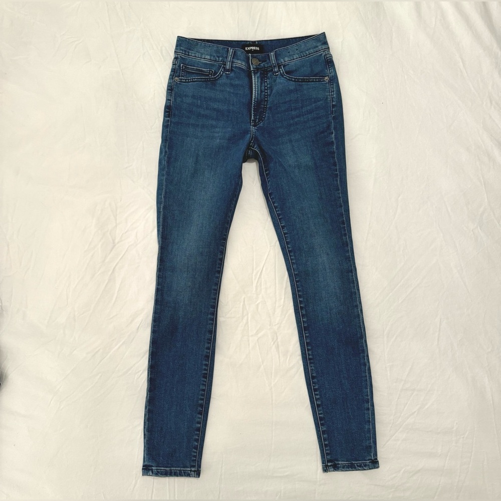 Express Jeans Women’s Skinny Low Rise Jeans - Size 4 Long